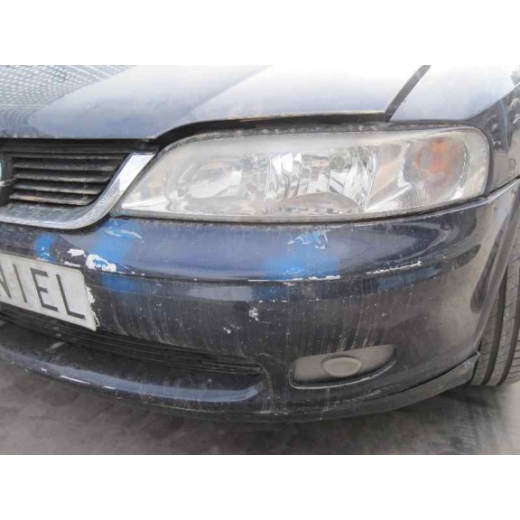 opel vectra b berlina del año 2000
