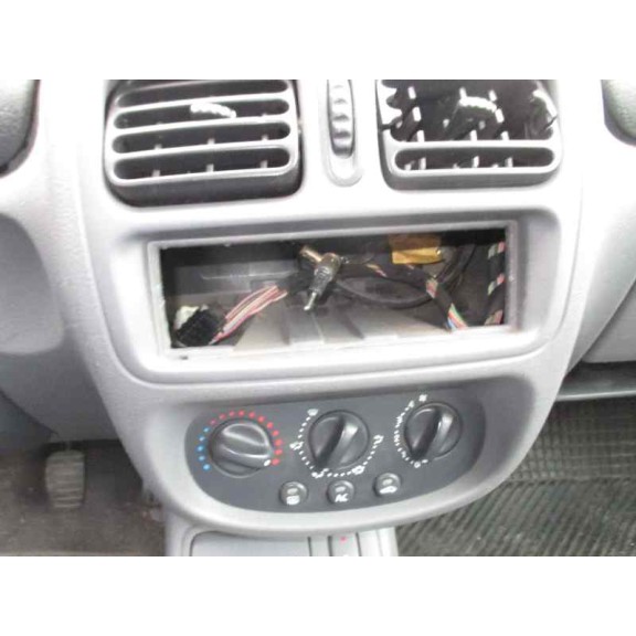 renault clio ii fase i (b/cbo) del año 1999