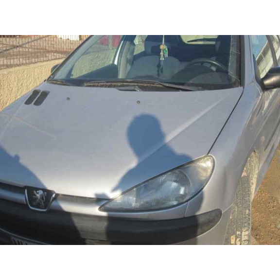 peugeot 206 berlina del año 1999