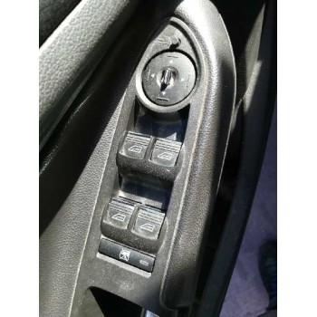 MANDO ELEVALUNAS DELANTERO IZQUIERDO AM5T14A132CB 4 TECLAS