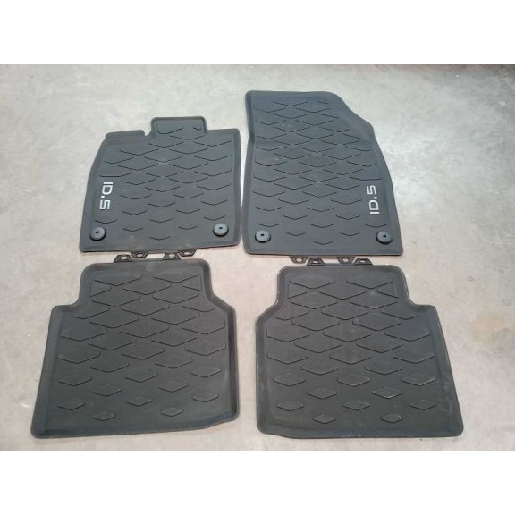 Recambio de alfombras para volkswagen id.3 (e11) referencia OEM IAM 11E061500 DELANTERA Y TRASERA DE GOMA