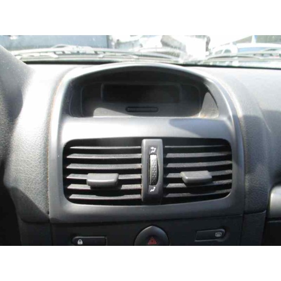 renault clio ii fase ii (b/cb0) del año 2005