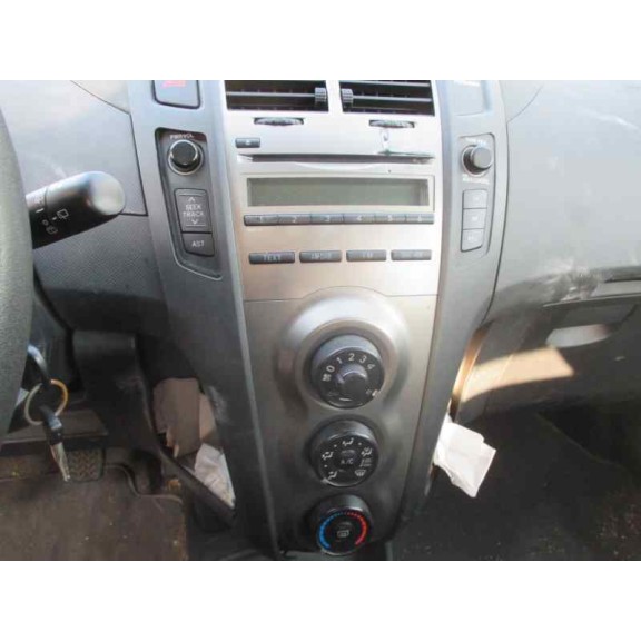 toyota yaris del año 2009