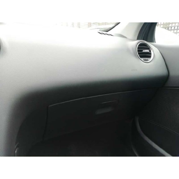 peugeot 308 del año 2008