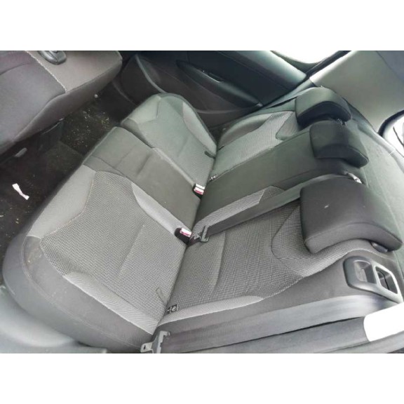 peugeot 308 del año 2008