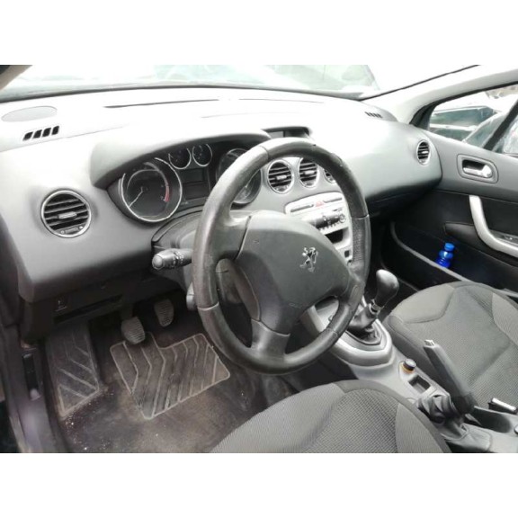 peugeot 308 del año 2008