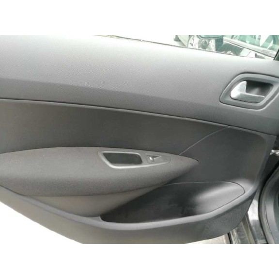 peugeot 308 del año 2008