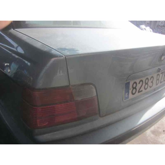 bmw serie 3 berlina (e36) del año 2002