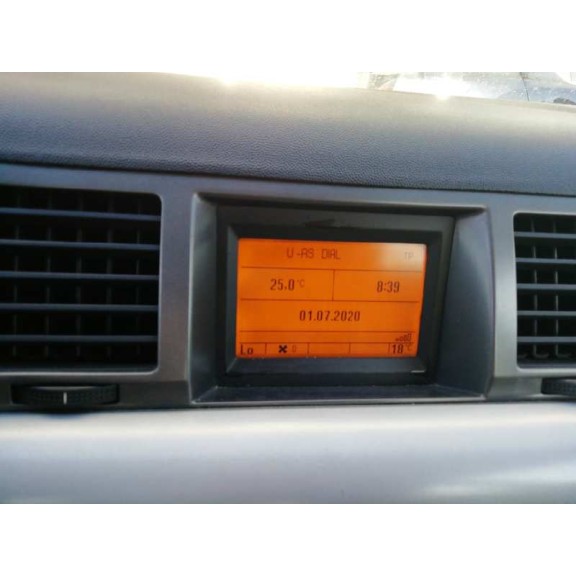 opel vectra c berlina del año 2004