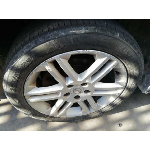 opel vectra c berlina del año 2004