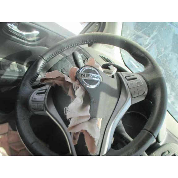 nissan pulsar (c13) del año 2015