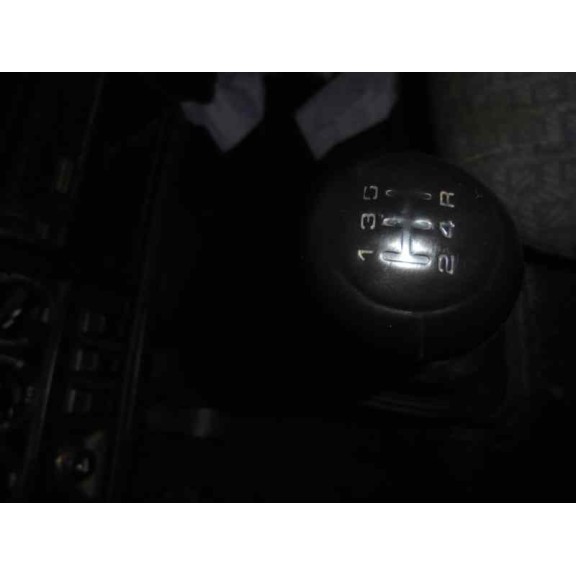 kia pregio del año 2003