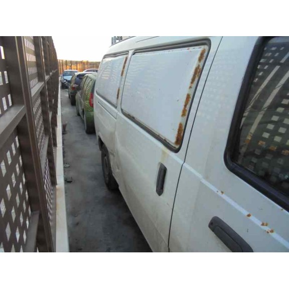 kia pregio del año 2003