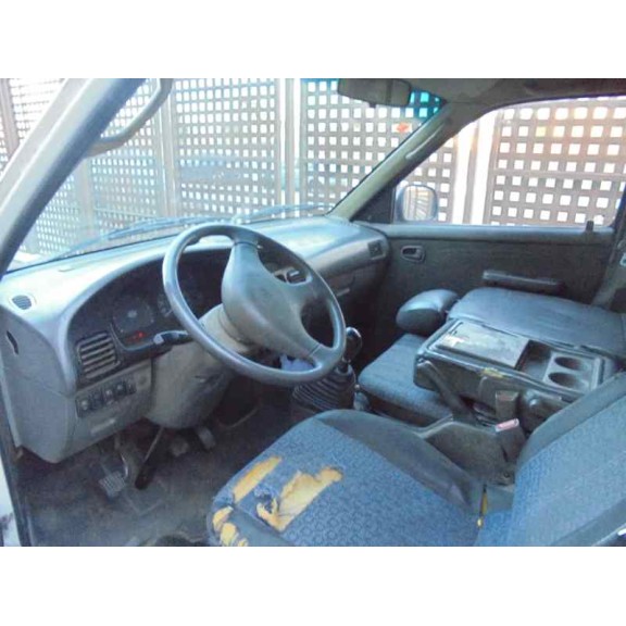 kia pregio del año 2003