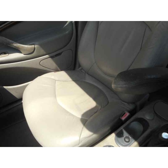 citroën c5 berlina del año 2001