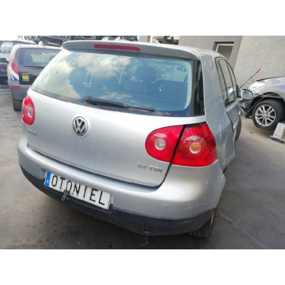 volkswagen golf v berlina (1k1) del año 2006