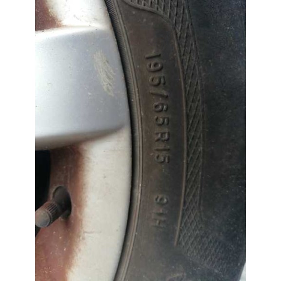 volkswagen golf v berlina (1k1) del año 2006