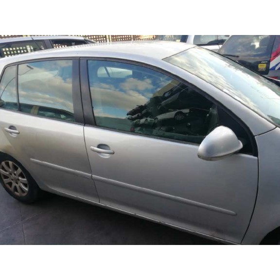 volkswagen golf v berlina (1k1) del año 2006