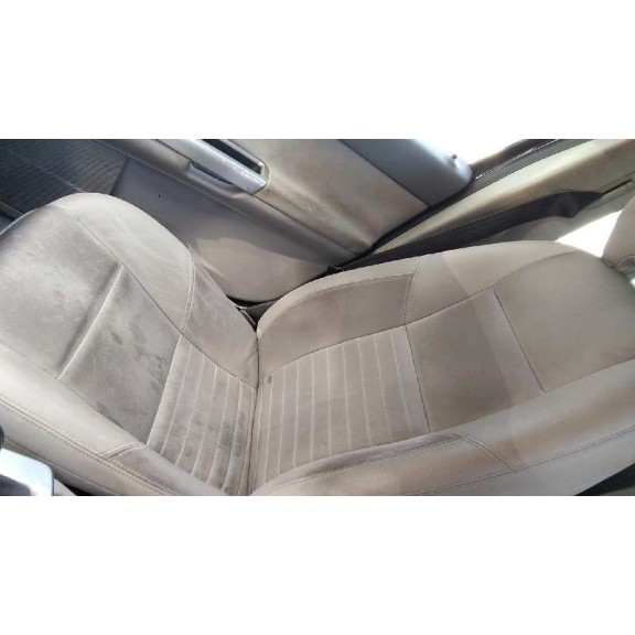 volvo v50 familiar del año 2007