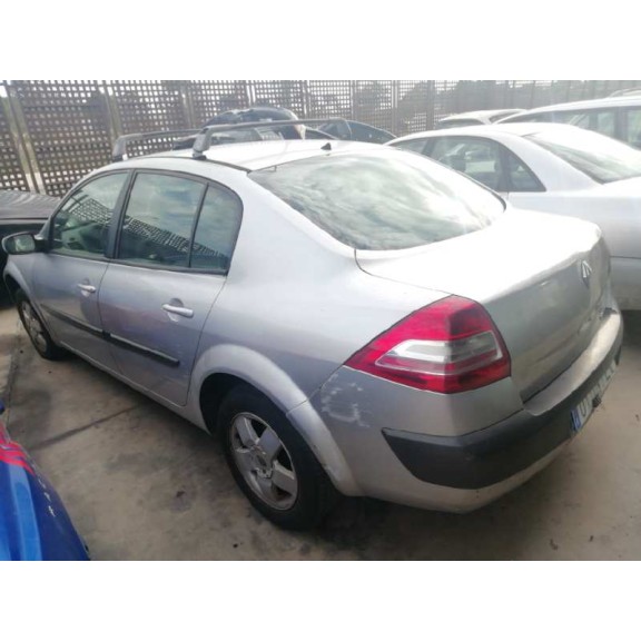 renault megane ii classic berlina del año 2007