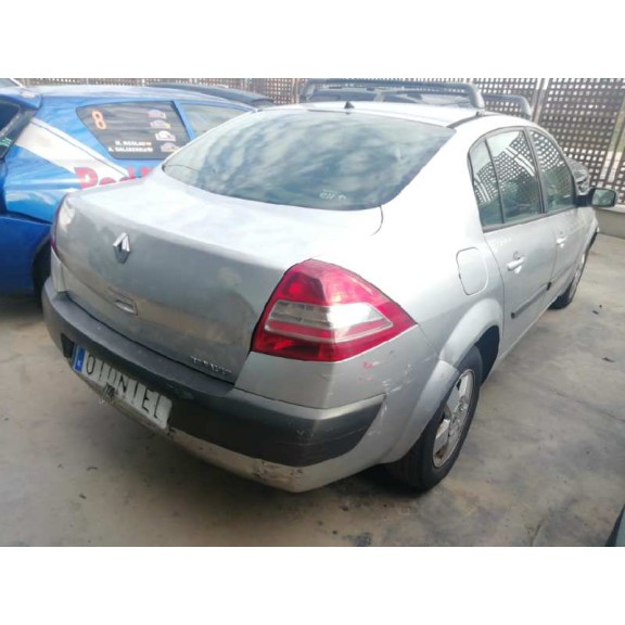 renault megane ii classic berlina del año 2007