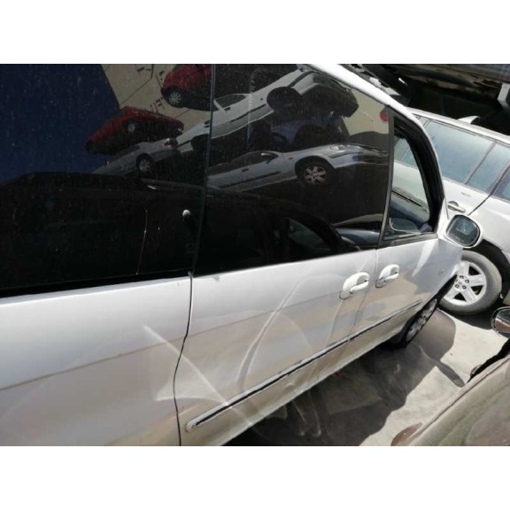 kia carnival ii del año 2003