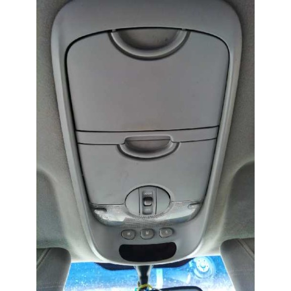 kia carnival ii del año 2003