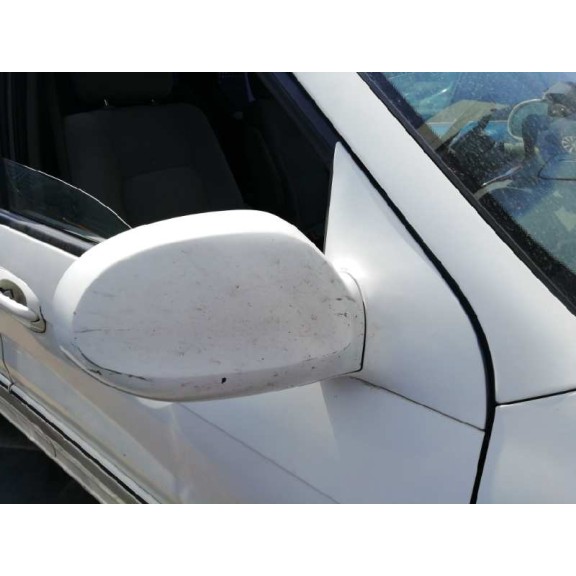 kia carnival ii del año 2003