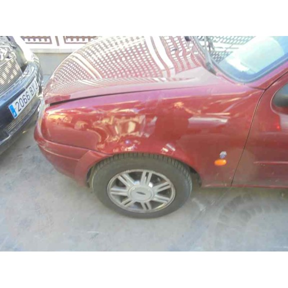 ford fiesta berlina (dx) del año 2002