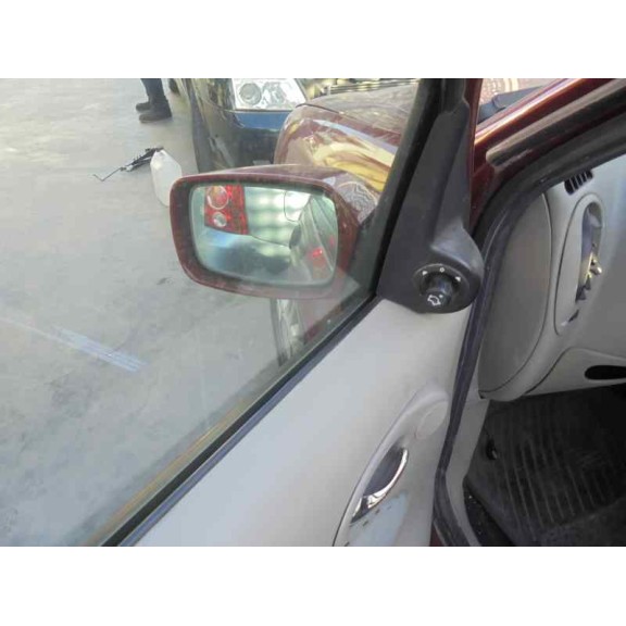 ford fiesta berlina (dx) del año 2002