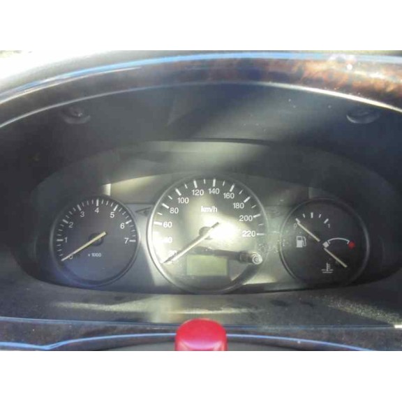 ford fiesta berlina (dx) del año 2002