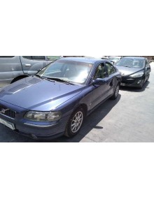volvo s60 berlina del año 2001