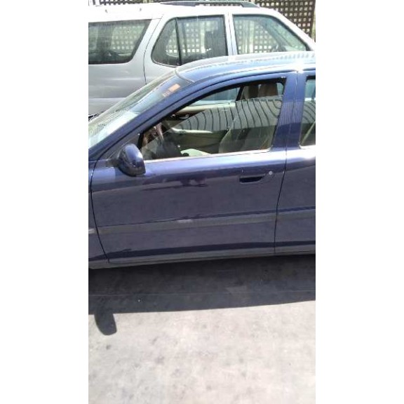 volvo s60 berlina del año 2001