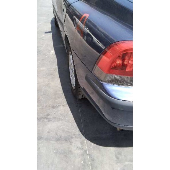 volvo s60 berlina del año 2001