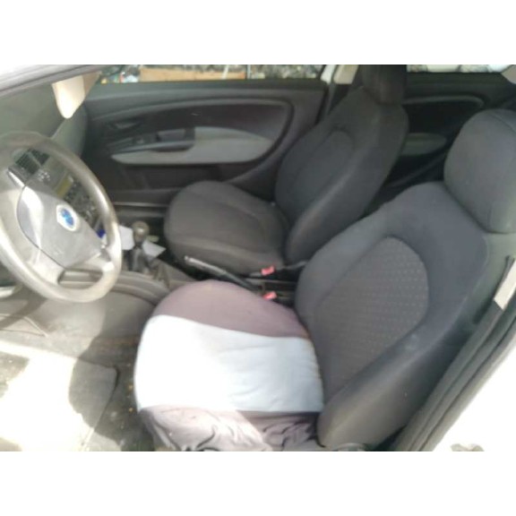 fiat grande punto (199) del año 2006