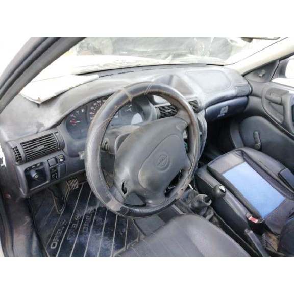 opel astra f caravan del año 1996