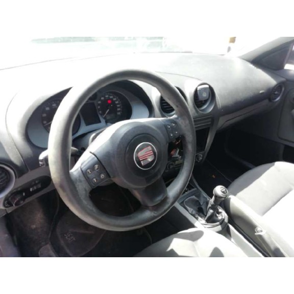 seat ibiza (6l1) del año 2006