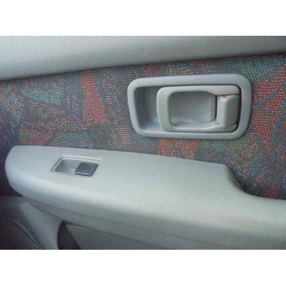 nissan micra (k11) del año 1999