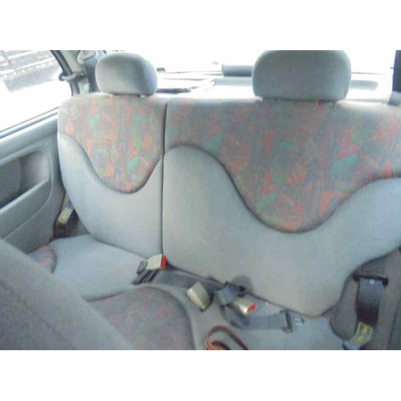 nissan micra (k11) del año 1999