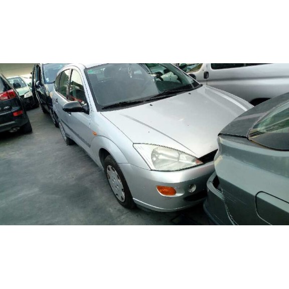 ford focus berlina (cak) del año 1999