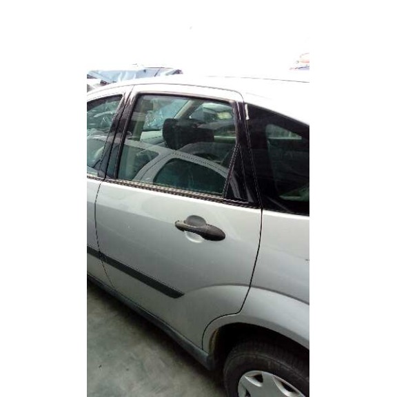 ford focus berlina (cak) del año 1999