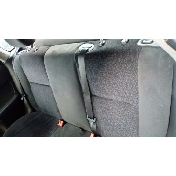 ford focus berlina (cak) del año 1999