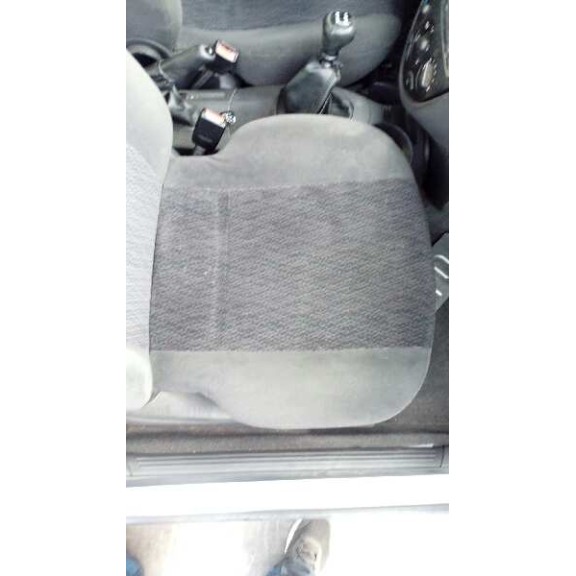 ford focus berlina (cak) del año 1999