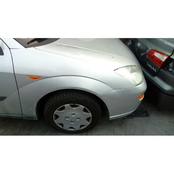 ford focus berlina (cak) del año 1999