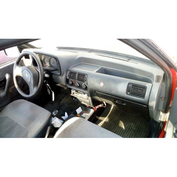 ford orion del año 1990