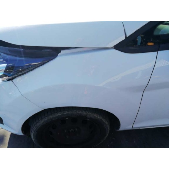 ford fiesta (ccn) del año 2013