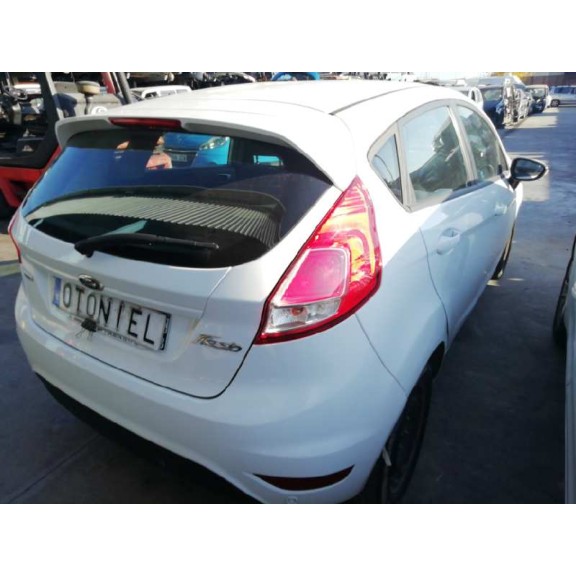 ford fiesta (ccn) del año 2013