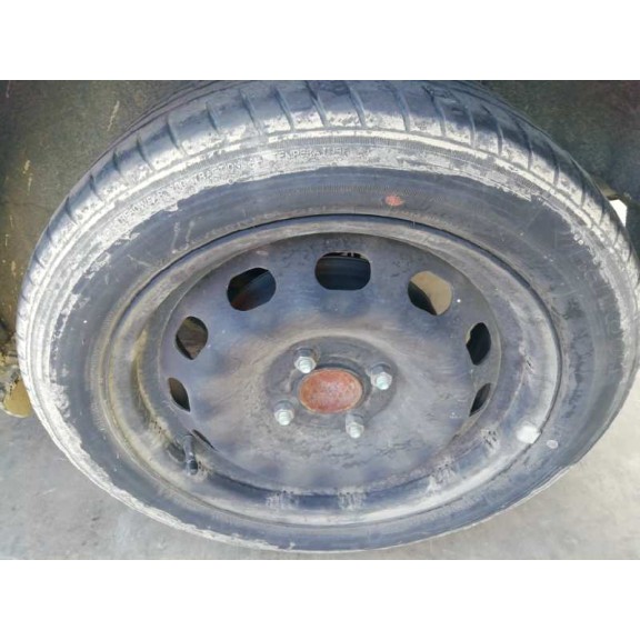 ford fiesta (ccn) del año 2013