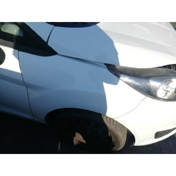 ford fiesta (ccn) del año 2013