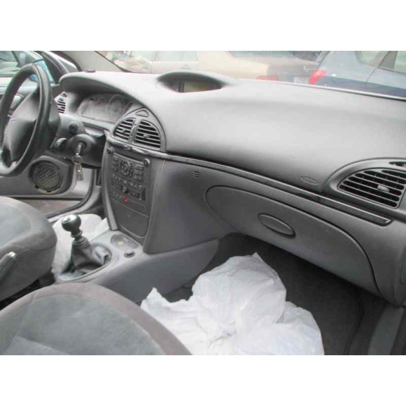 citroën c5 berlina del año 2006